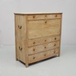 1331 6443 CHEST OF DRAWERS